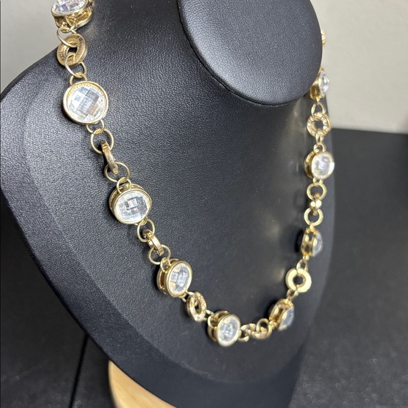 Chic Gold and Silver Women's Unique Necklace - Picture 4 of 6